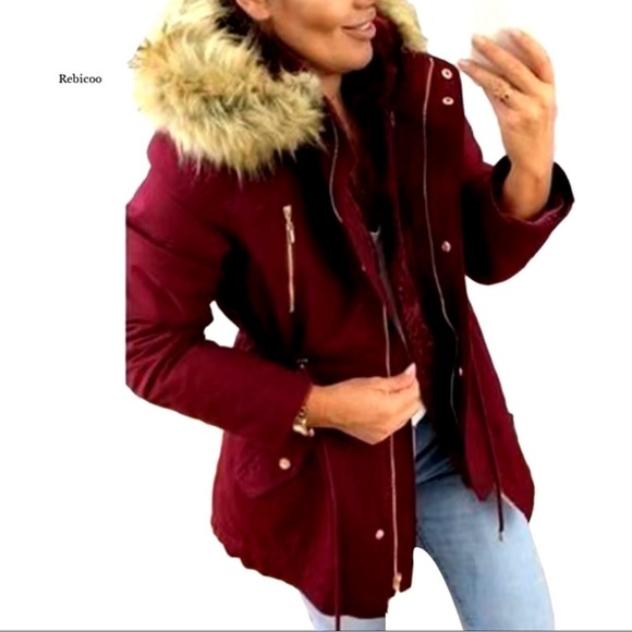 YMI Jackets & Blazers - YMI burgundy red classic winter jacket w/ golden accents and fur detailed hoodie